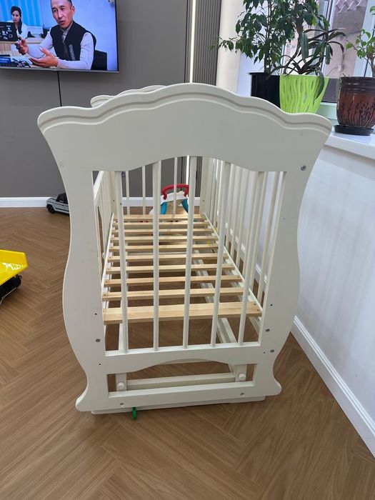 Продам манеж! В хорошем состоянии