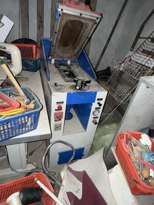 oyoq kiyim ishlab chiqaraydigan uskunalar