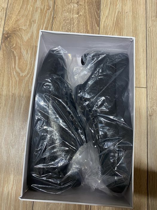 Balenciaga Arena