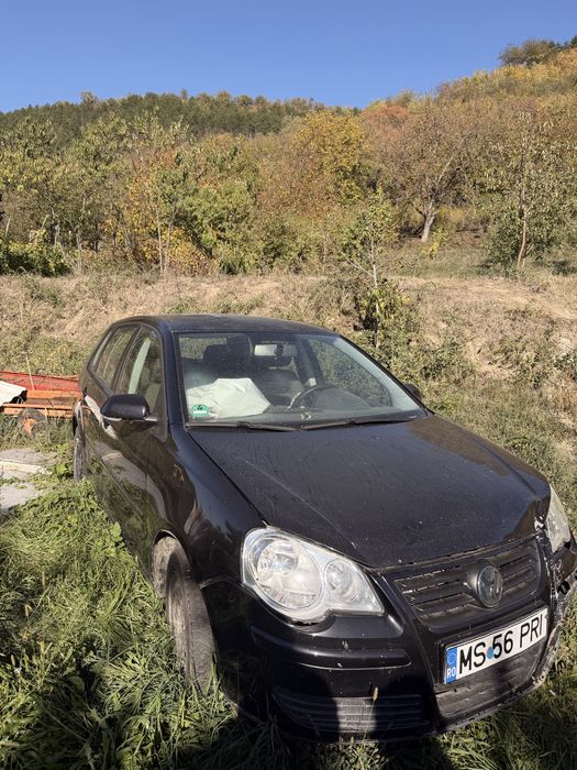 Volkswagen Polo, 1.078 € — imagine 2