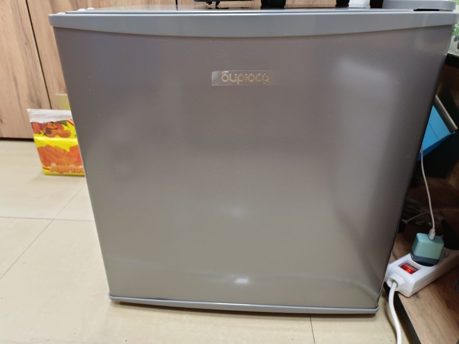 Продам мини холодильник Бирюса М 50