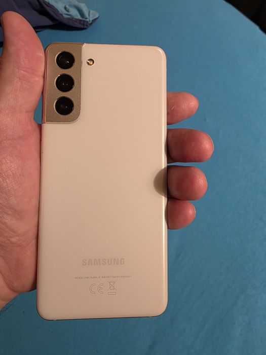 Продавам Samsung Galaxy  s21 5G