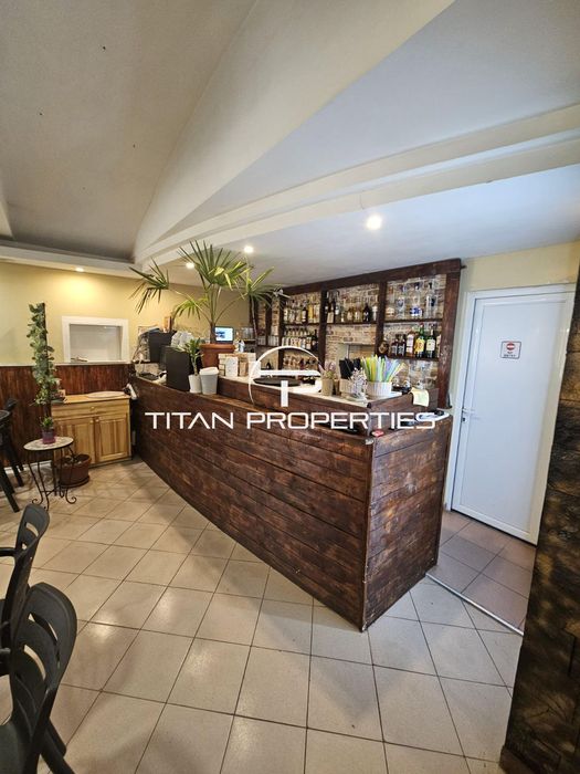 Дава се под наем Заведение в Бургас, Изгрев - 80 кв.м за 612 € - Снимка #1