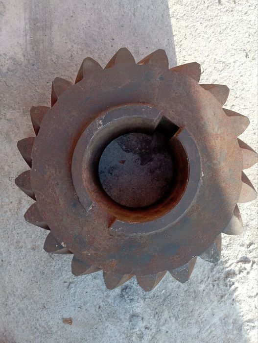 Шестерня для тепловоза