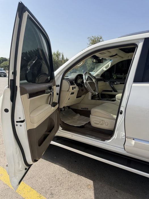 Lexus GX 460 Full Pozitsya