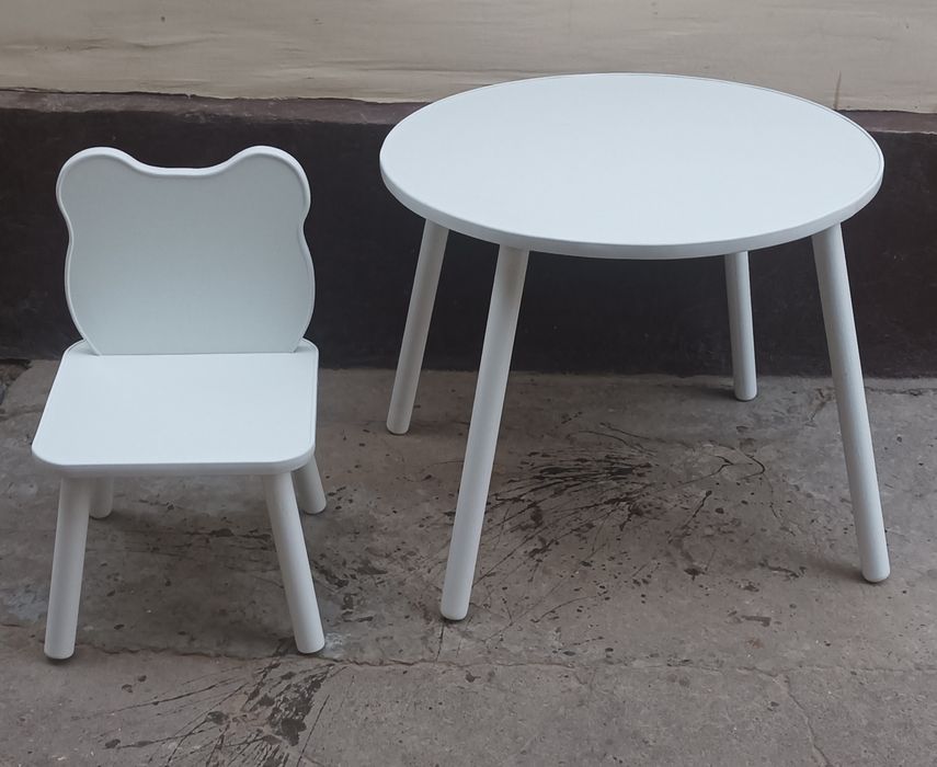 Скидки на детские столы и стулья стеллажи