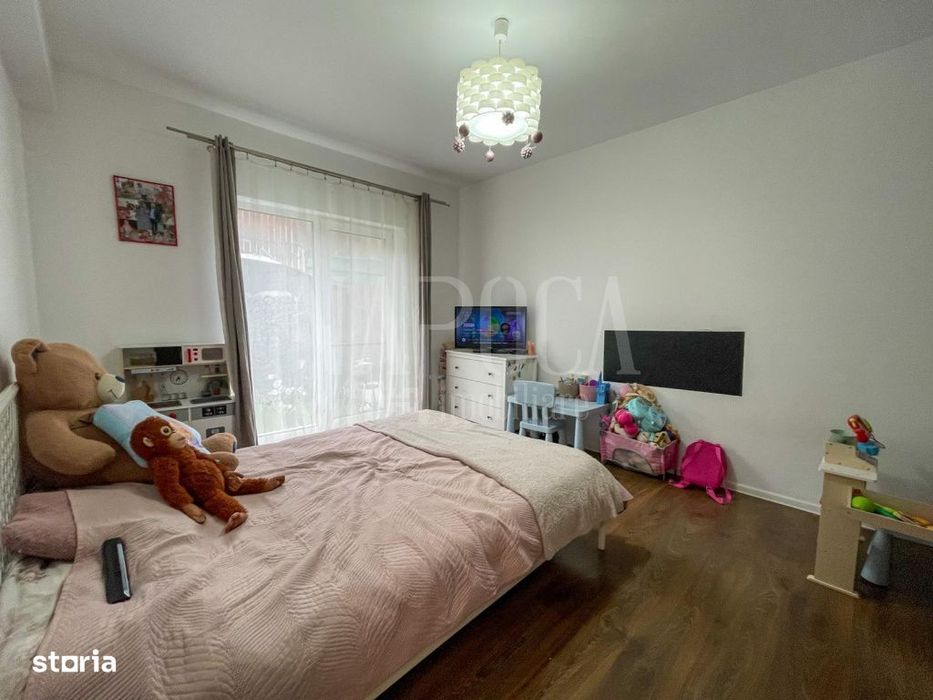Apartament 3 camere de vanzare in Floresti