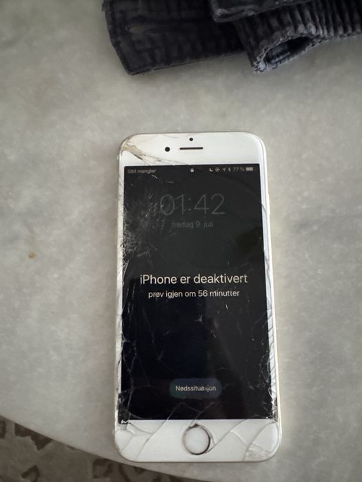 Iphone 4s, 6s, 7s, - заключени за части