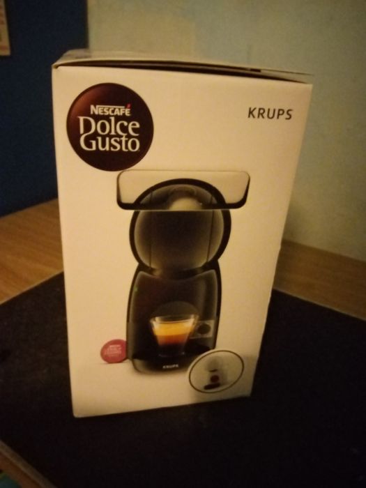 Кафемашина Nescafe Dolce Gusto Piccolo XS  НЕРАЗОПАКОВАНА