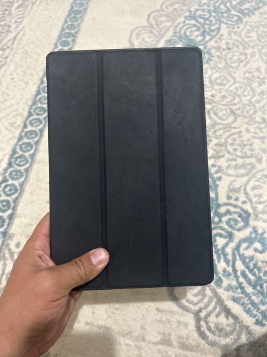 Продаю планшет Samsung Tab A8