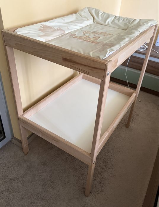 Повивалник / Маса за повиване Ikea SNIGLAR