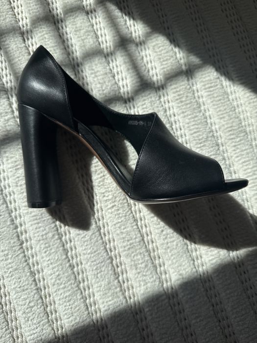 Туфли кожанные Basconi