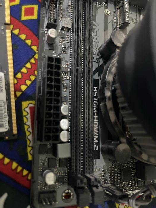 Продам материнскую плату