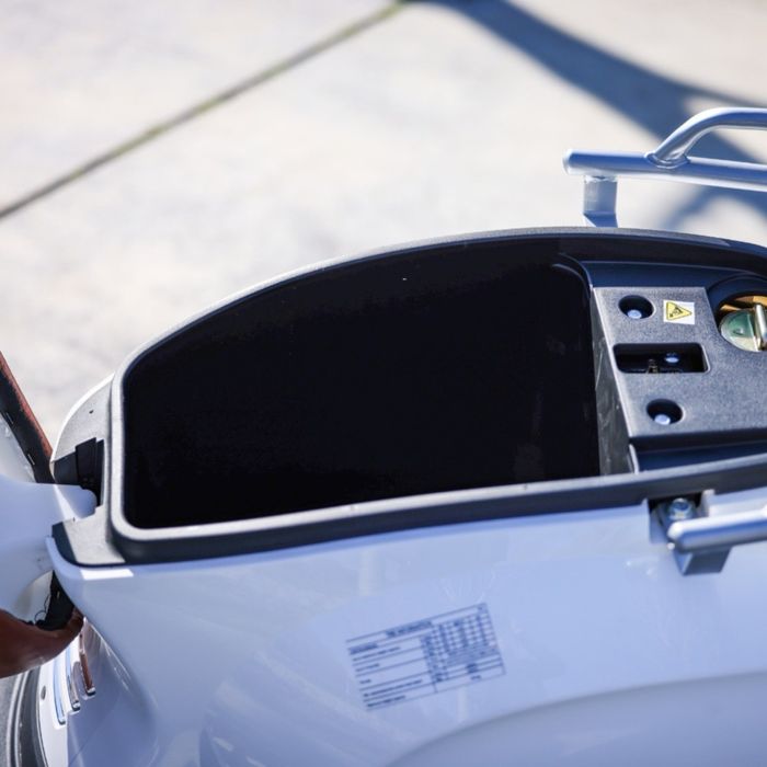 Scuter Benzina RS4 50CC