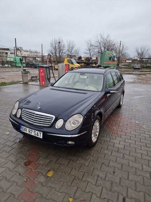 Vand Mercedes E220 break 2005 automat