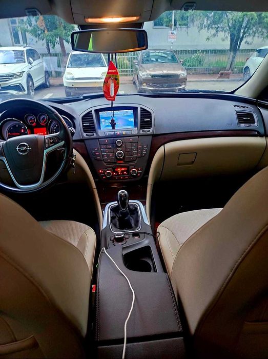 Opel insignia sports