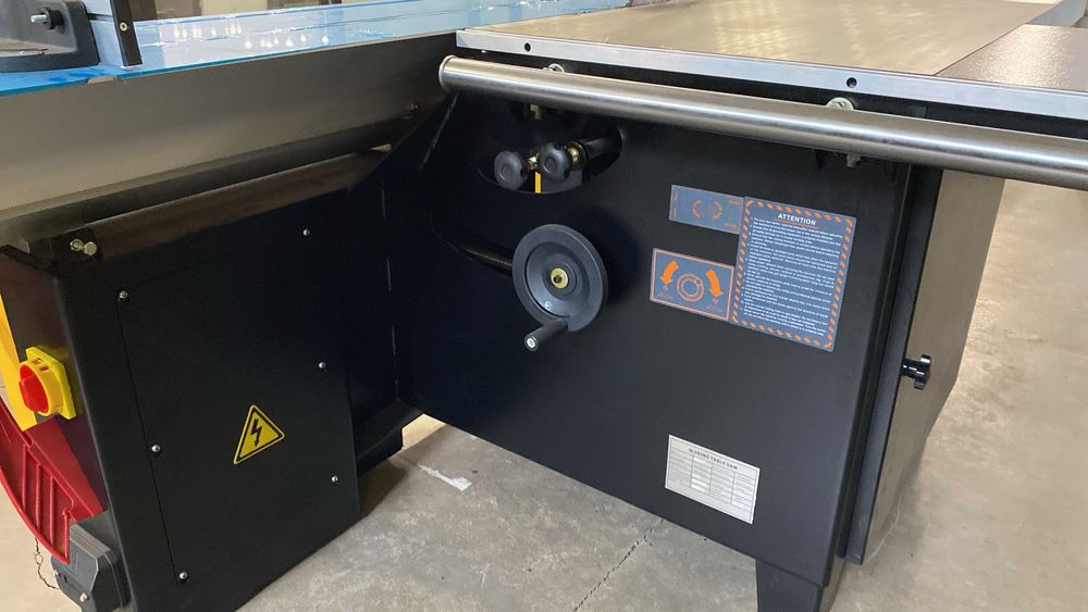 Форматно-раскроечный станок RM6132Y