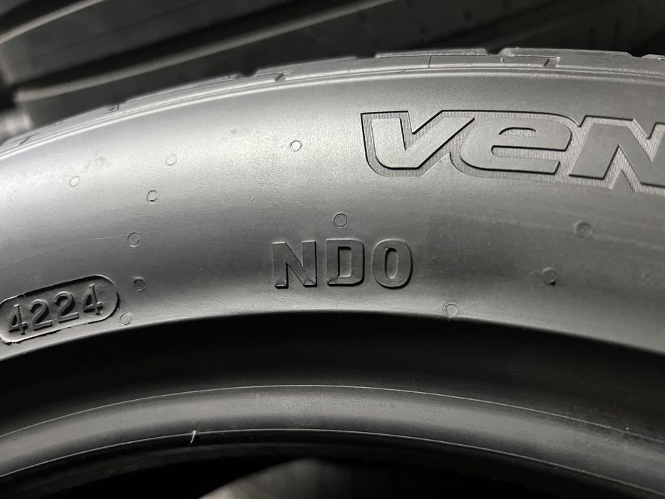 295/40/19 и 265/45/19 HANKOOK DOT 4224г. - като Нови!