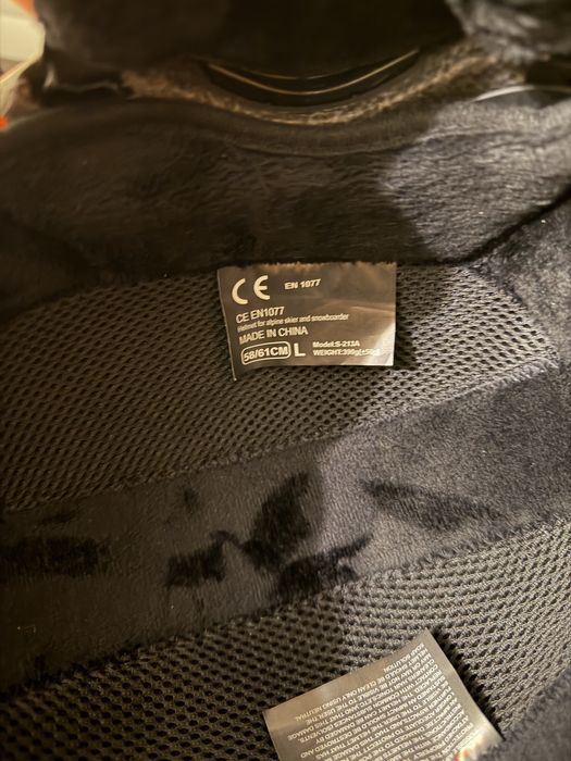 Шлем для лыж