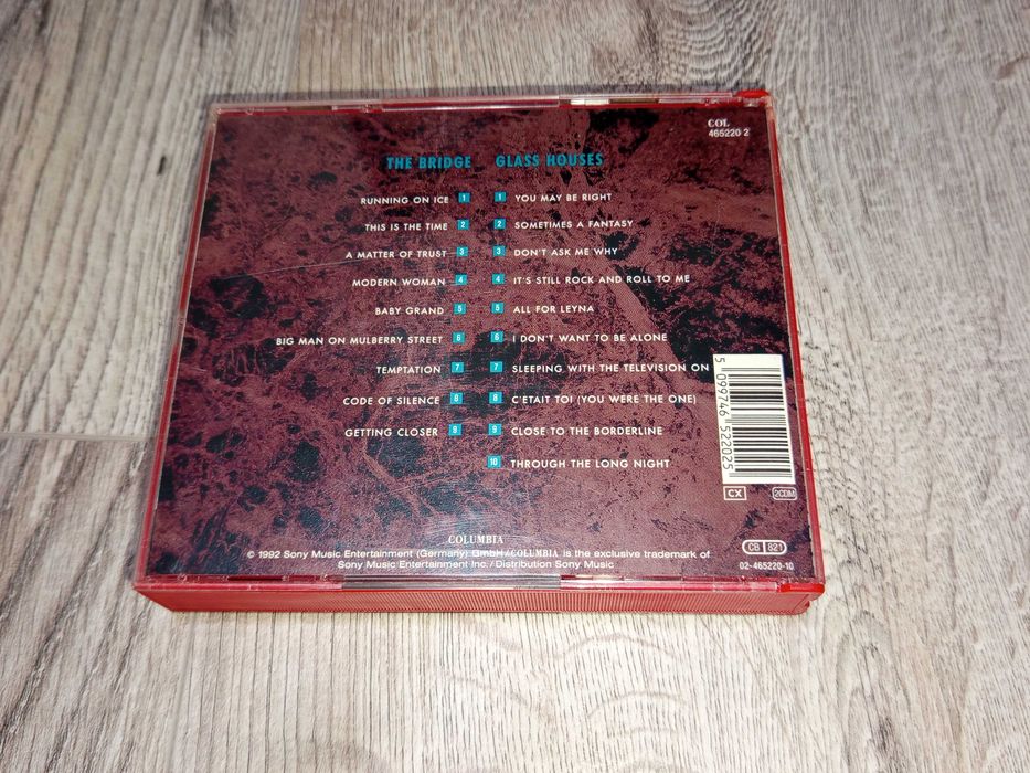 Компакт дискове Santana, Talking Heads, Billy Joel