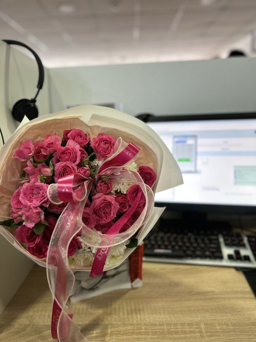 Цветы кустовые розы