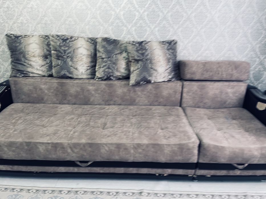 Продается раскладной диван