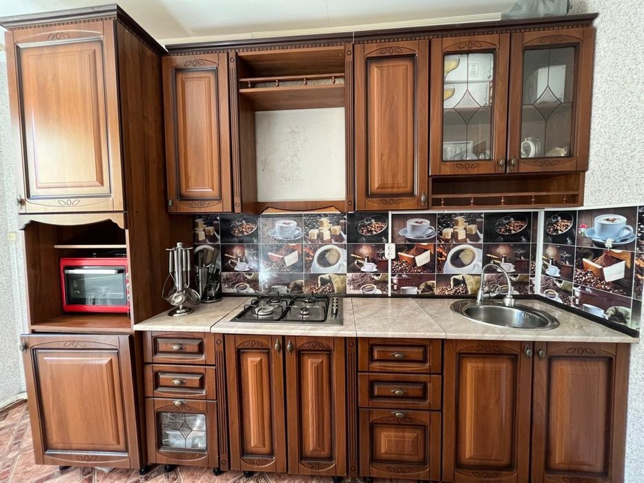 Продам кухный гарнитура
