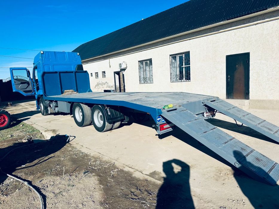 Грузовой эвакуатор Трал