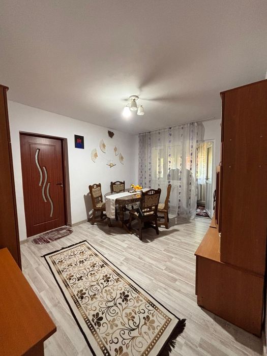 Apartament de vânzare