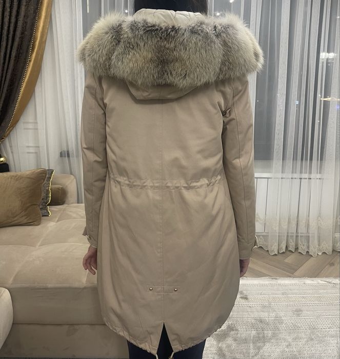 Продам парку, новый