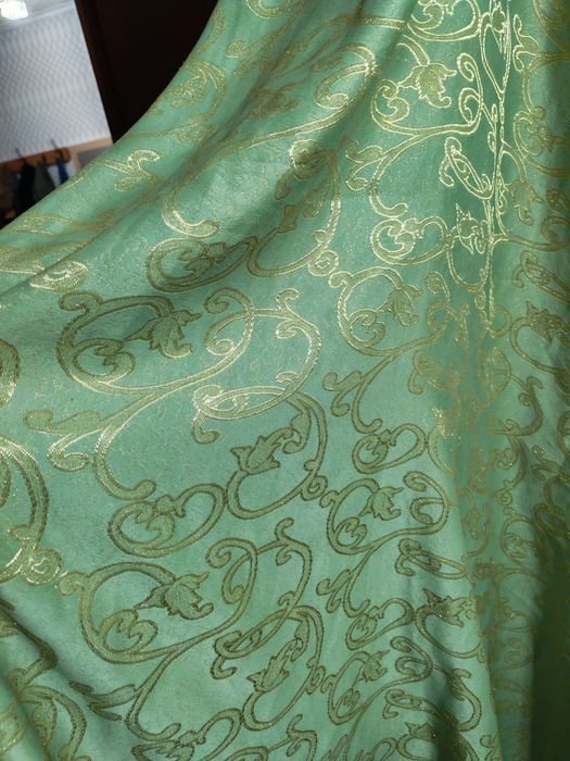 Продам шторы зелёные и жёлтые