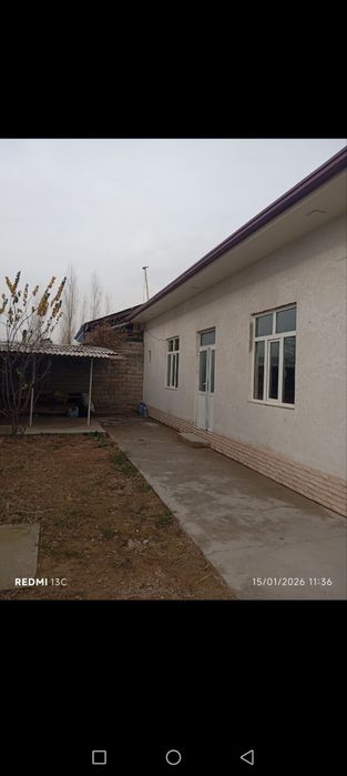 Uy sotiladi 2.8 sotix 5 xona osh xona xamom tuvalet tayyor uy