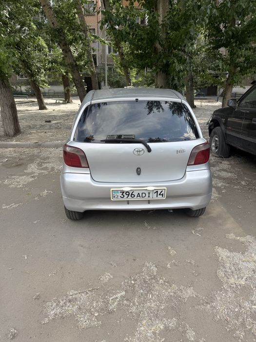 Toyota Vitz 2001