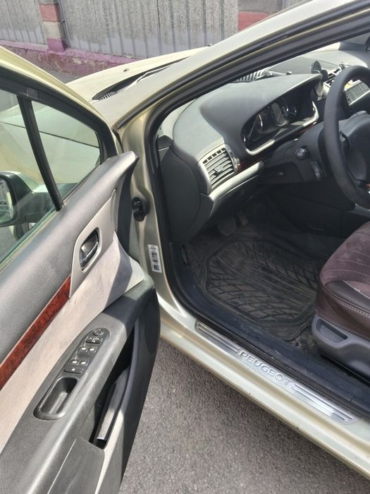 Продам Пежо 407 . Автомат.