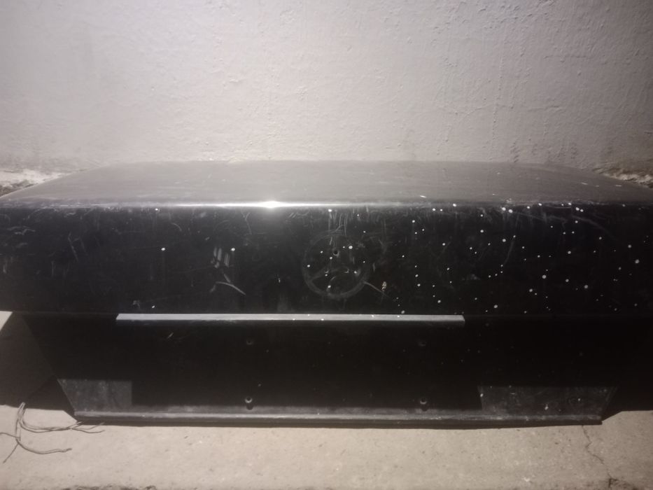 Мерседес бенс 124 багажник