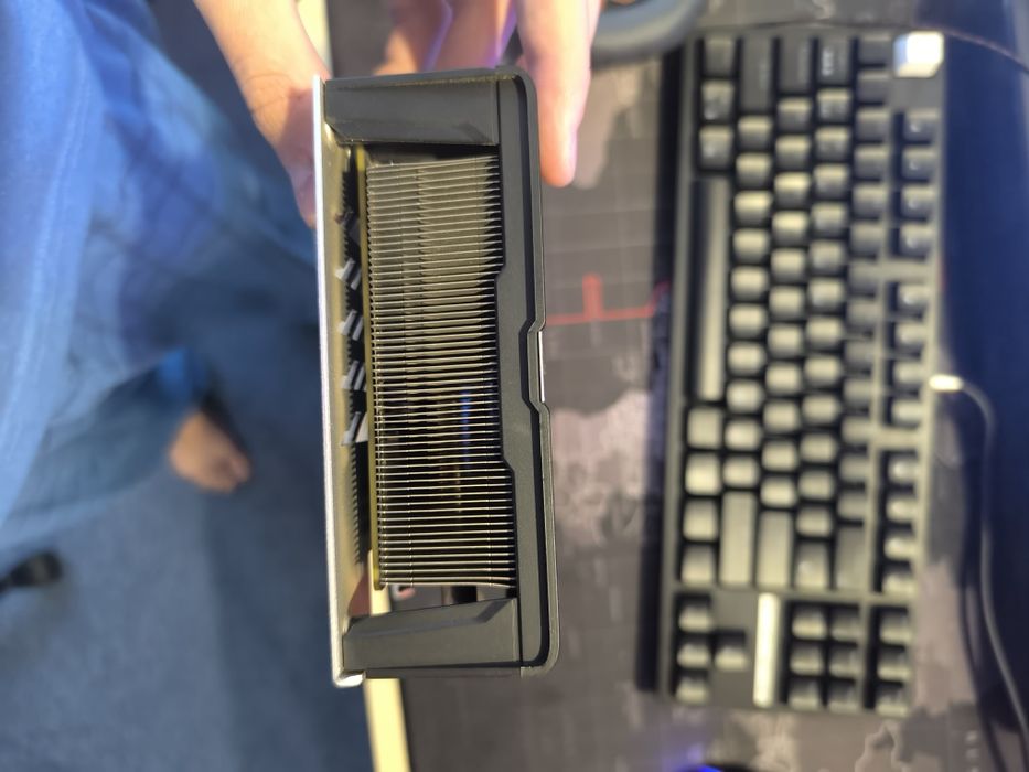 Rx 580              .