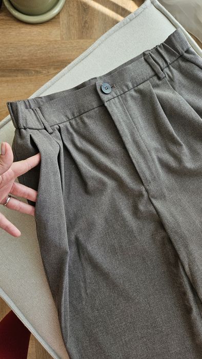 ZARA елегантен панталон с ръб, М размер