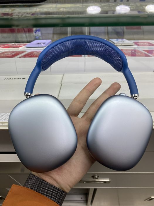 AirPods Max Gen 1!