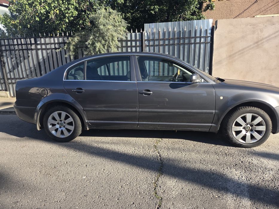 Skoda Superb 1.9 TDI (131 CP) - 137.340 km reali - Vopsea originală