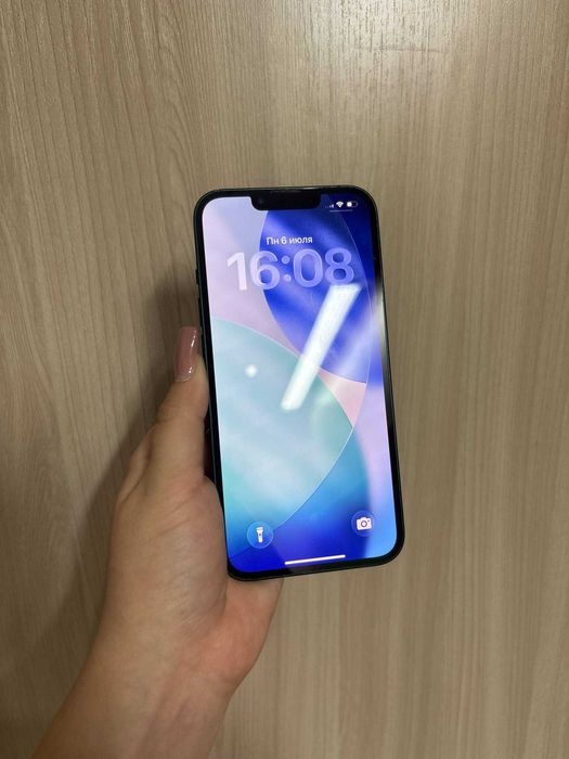 Apple 13 128 Gb 80 %  ЛОТ 1,109,827