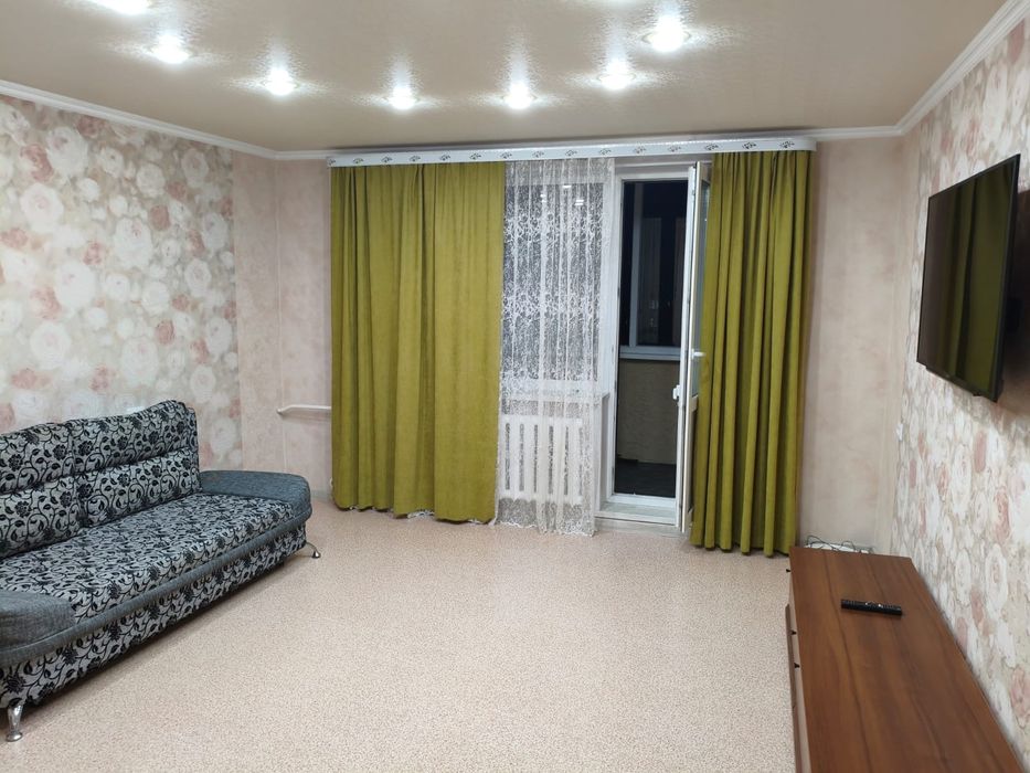 Сдам двух комнатную квартиру с хорошим ремонтом