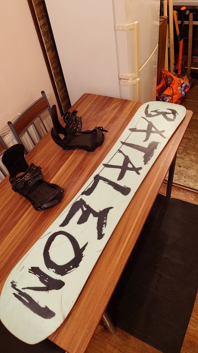 Placa Snowboard Bataleon Airobic 154 cu Legatur Burton Diode M