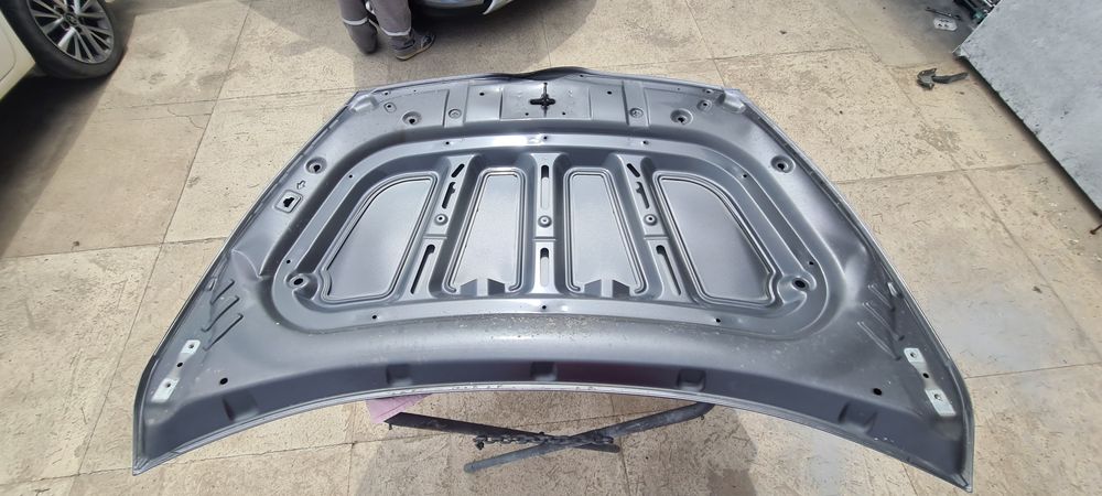 Kia Rio X Line 2020 до 2023 годов выпуска Капот, петли, уплотнительная