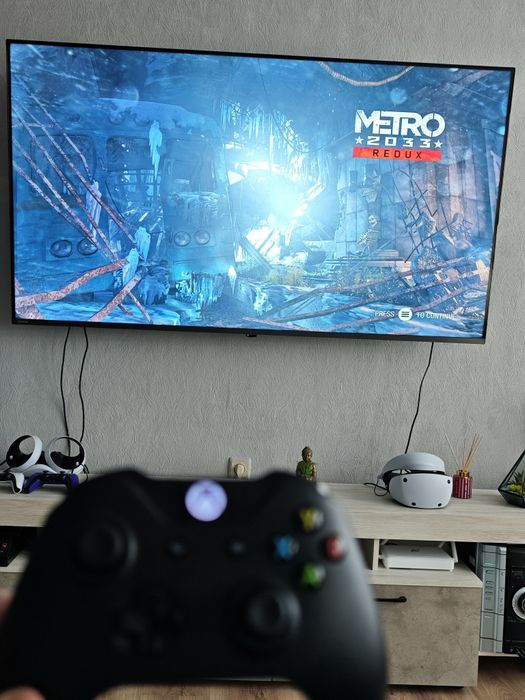 Продавам xbox one и игри за xbox