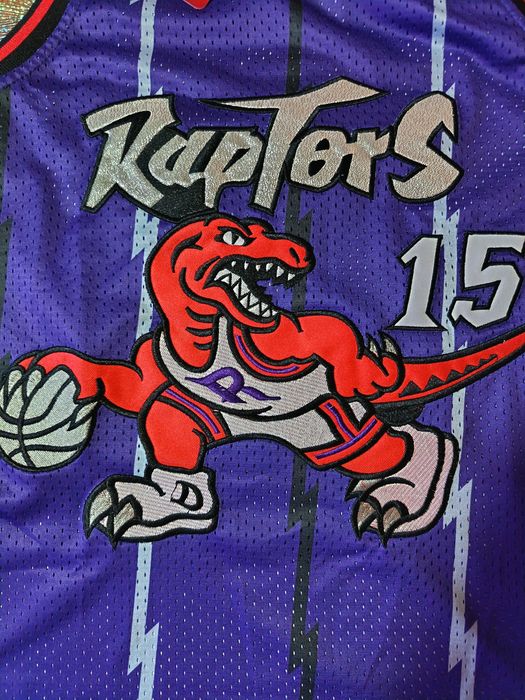 Maiou de baschet cu Vince Carter (disponibil)