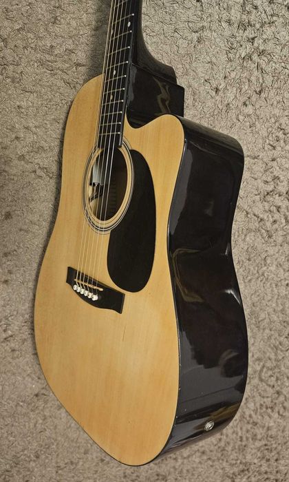 chitara electroacustica Stagg