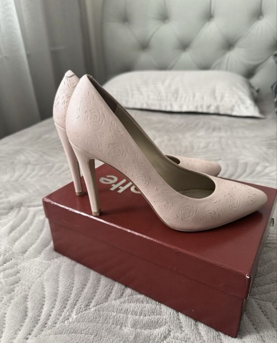 Туфли женские кожаные