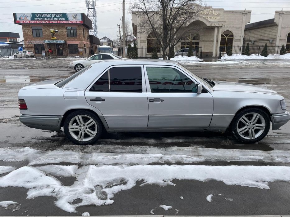 Продам Мерс в хорошем состоянии