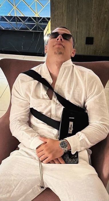 Барсетка, мужской слинг