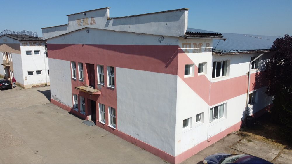 Hale industriale  +  teren intravilan Arad Vladimirescu